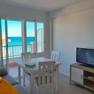 https://apartamento-centro-vista-mar.1costadelsol.com